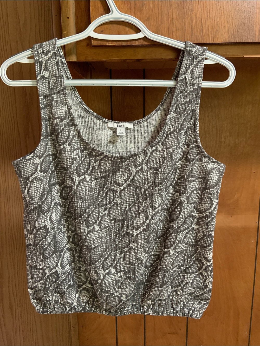 Bar III Gray & black crop top tank